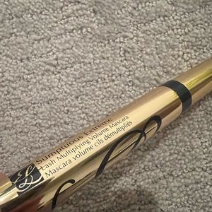 Brand new! Estee Lauder volume mascara!